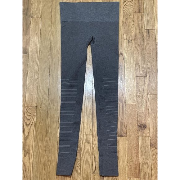 Blanqi Gray High‎ Performance Support Hipster Cuffed Leggings, Size Small - Picture 1 of 8
